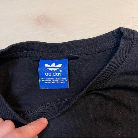 Adidas women’s short sleeve black tee - Picture 5 of 5